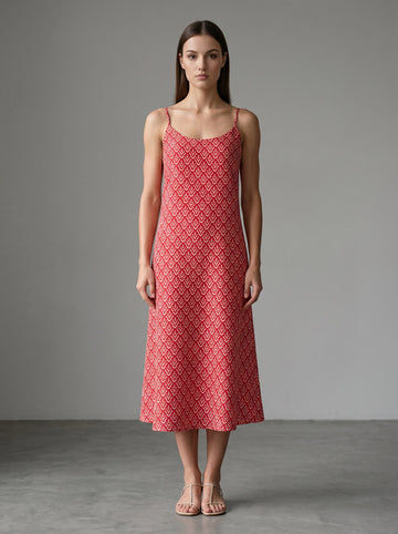 Alycia Silk Red